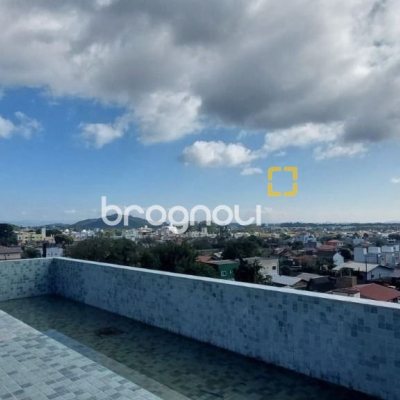 Loft com 43m², 1 quarto (sendo 1 suíte), 1 garagem, no bairro Ribeirão da Ilha em Florianópolis