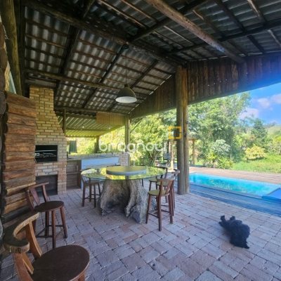 Sítio com 3699m², 2 quartos, no bairro Fazenda de Dentro em Biguaçu