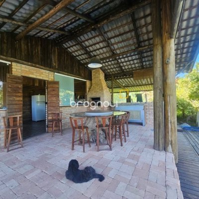 Sítio com 3699m², 2 quartos, no bairro Fazenda de Dentro em Biguaçu