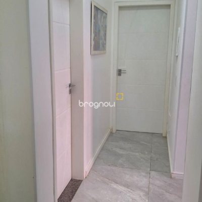 Casa com 257m², 6 quartos (sendo 2 suítes), 2 garagens, no bairro Ingleses em Florianópolis