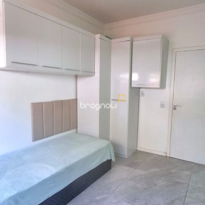 Casa com 257m², 6 quartos (sendo 2 suítes), 2 garagens, no bairro Ingleses em Florianópolis