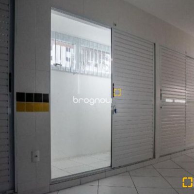 Cobertura com 116m², 3 quartos (sendo 3 suítes), 2 garagens, no bairro Trindade em Florianópolis