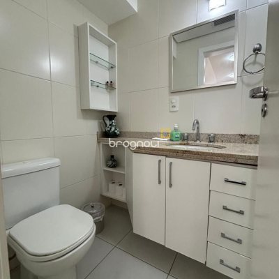 Cobertura com 116m², 3 quartos (sendo 3 suítes), 2 garagens, no bairro Trindade em Florianópolis