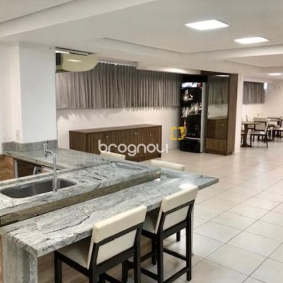 Cobertura com 116m², 3 quartos (sendo 3 suítes), 2 garagens, no bairro Trindade em Florianópolis