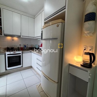 Cobertura com 116m², 3 quartos (sendo 3 suítes), 2 garagens, no bairro Trindade em Florianópolis