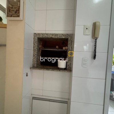 Cobertura com 116m², 3 quartos (sendo 3 suítes), 2 garagens, no bairro Trindade em Florianópolis