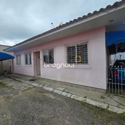 Terreno com 1292m², no bairro Carianos em Florianópolis