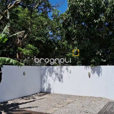 Casa com 107m², 4 quartos, 1 garagem, no bairro Ingleses do Rio Vermelho em Florianópolis