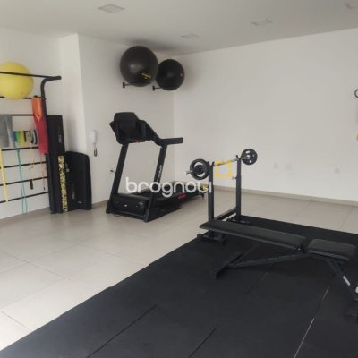Apartamento com 72m², 2 quartos (sendo 1 suíte), 2 garagens, no bairro João Paulo em Florianópolis