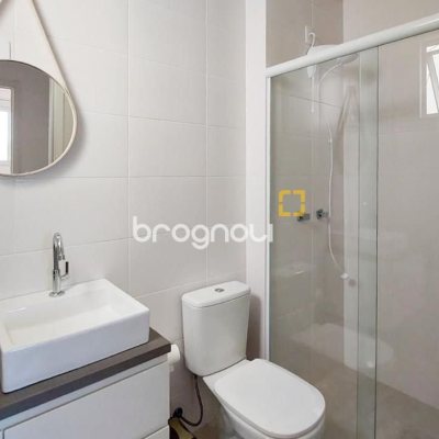 Apartamento com 81m², 3 quartos (sendo 1 suíte), 2 garagens, no bairro Campeche em Florianópolis