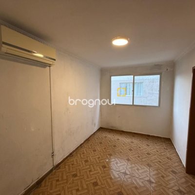 Apartamento com 81m², 3 quartos (sendo 1 suíte), 1 garagem, no bairro Capoeiras em Florianópolis