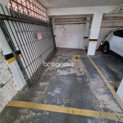 Apartamento com 81m², 3 quartos (sendo 1 suíte), 1 garagem, no bairro Capoeiras em Florianópolis