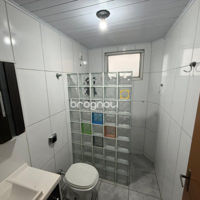 Apartamento com 81m², 3 quartos (sendo 1 suíte), 1 garagem, no bairro Capoeiras em Florianópolis