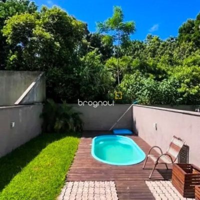 Casa com 100m², 3 quartos (sendo 1 suíte), 2 garagens, no bairro Ingleses em Florianópolis