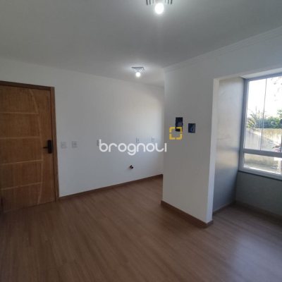 Apartamento com 70m², 2 quartos (sendo 1 suíte), 1 garagem, no bairro Ingleses em Florianópolis