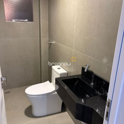 Apartamento com 70m², 2 quartos (sendo 1 suíte), 1 garagem, no bairro Ingleses em Florianópolis