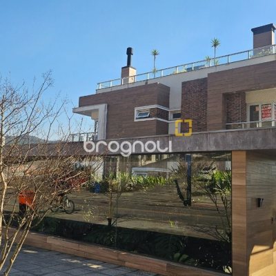Apartamento com 42m², 1 quarto, 2 garagens, no bairro Córrego Grande em Florianópolis