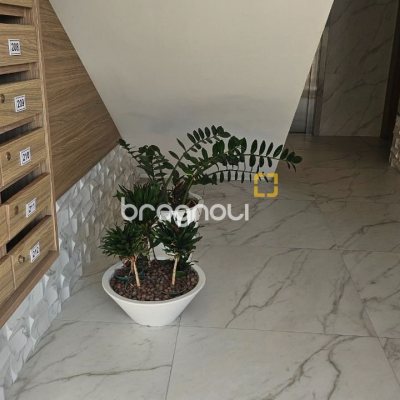 Apartamento com 42m², 1 quarto, 2 garagens, no bairro Córrego Grande em Florianópolis