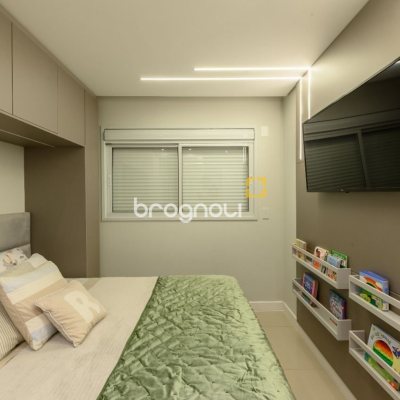 Apartamento com 95m², 3 quartos (sendo 1 suíte), 2 garagens, no bairro Itacorubi em Florianópolis