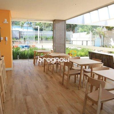 Apartamento com 95m², 3 quartos (sendo 1 suíte), 2 garagens, no bairro Itacorubi em Florianópolis