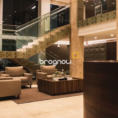 Apartamento com 95m², 3 quartos (sendo 1 suíte), 2 garagens, no bairro Itacorubi em Florianópolis