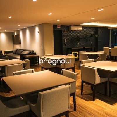 Apartamento com 95m², 3 quartos (sendo 1 suíte), 2 garagens, no bairro Itacorubi em Florianópolis