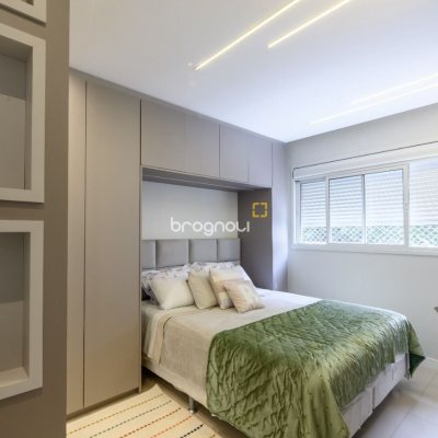 Apartamento com 95m², 3 quartos (sendo 1 suíte), 2 garagens, no bairro Itacorubi em Florianópolis