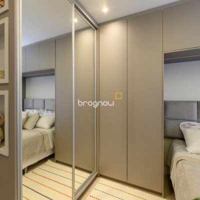 Apartamento com 95m², 3 quartos (sendo 1 suíte), 2 garagens, no bairro Itacorubi em Florianópolis