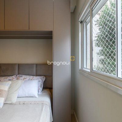Apartamento com 95m², 3 quartos (sendo 1 suíte), 2 garagens, no bairro Itacorubi em Florianópolis