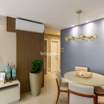 Apartamento com 95m², 3 quartos (sendo 1 suíte), 2 garagens, no bairro Itacorubi em Florianópolis