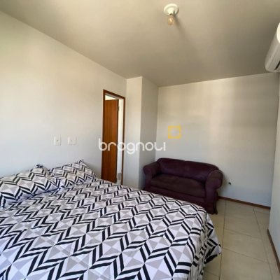 Apartamento com 61m², 2 quartos (sendo 1 suíte), 1 garagem, no bairro Pagani em Palhoça