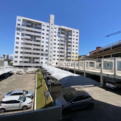 Apartamento com 61m², 2 quartos (sendo 1 suíte), 1 garagem, no bairro Pagani em Palhoça