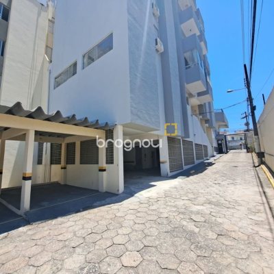 Apartamento com 161m², 3 quartos, 1 garagem, no bairro Capoeiras em Florianópolis