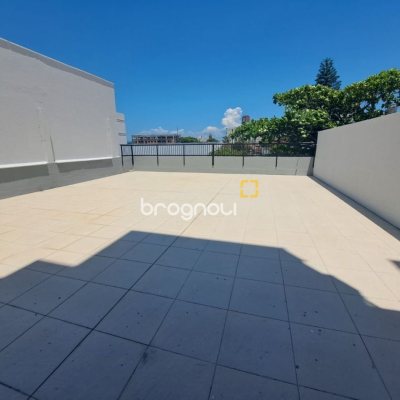 Apartamento com 161m², 3 quartos, 1 garagem, no bairro Capoeiras em Florianópolis