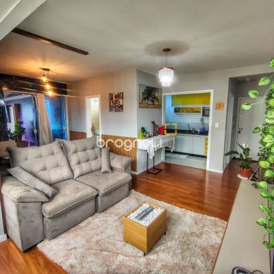 Apartamento com 54m², 1 quarto, no bairro Coqueiros em Florianópolis