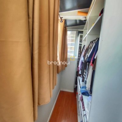 Apartamento com 54m², 1 quarto, no bairro Coqueiros em Florianópolis
