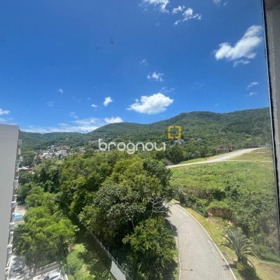 Apartamento com 65m², 2 quartos (sendo 1 suíte), 1 garagem, no bairro Itacorubi em Florianópolis