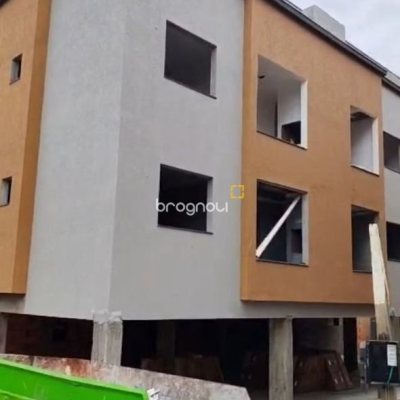 Apartamento com 62m², 2 quartos (sendo 1 suíte), 1 garagem, no bairro Ingleses em Florianópolis