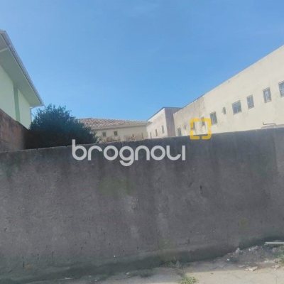 Terreno com 507m², no bairro Ingleses em Florianópolis