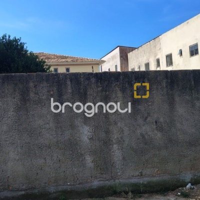 Terreno com 507m², no bairro Ingleses em Florianópolis