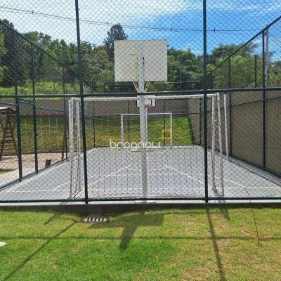 Apartamento com 50m², 2 quartos, 1 garagem, no bairro Forquilhas em São José