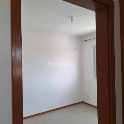 Apartamento com 50m², 2 quartos, 1 garagem, no bairro Forquilhas em São José