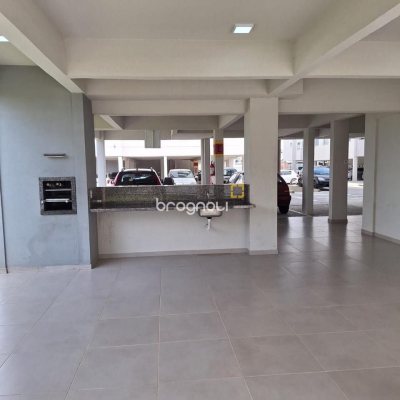 Apartamento com 50m², 2 quartos, 1 garagem, no bairro Forquilhas em São José