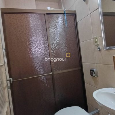 Apartamento com 81m², 2 quartos, 1 garagem, no bairro Centro em Florianópolis