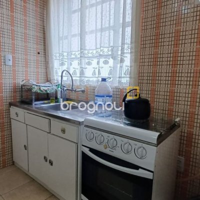 Apartamento com 81m², 2 quartos, 1 garagem, no bairro Centro em Florianópolis