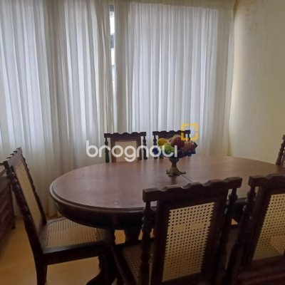 Apartamento com 81m², 2 quartos, 1 garagem, no bairro Centro em Florianópolis