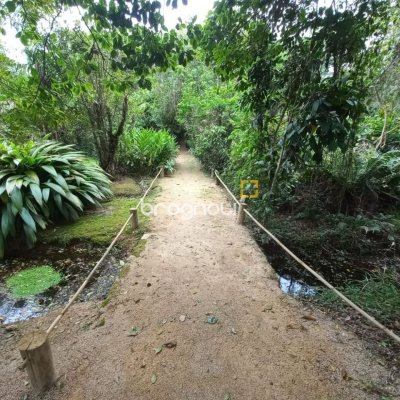 Terreno com 1503m², no bairro Cacupé em Florianópolis