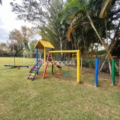Terreno com 1503m², no bairro Cacupé em Florianópolis