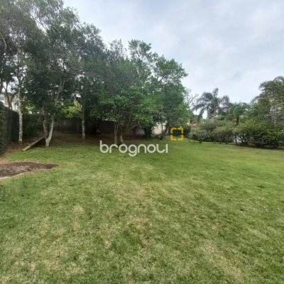 Terreno com 1503m², no bairro Cacupé em Florianópolis