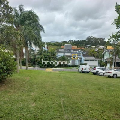 Terreno com 1503m², no bairro Cacupé em Florianópolis